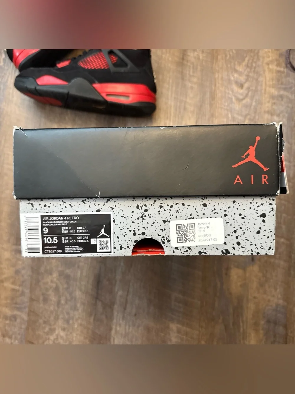Nike Air Jordan 4 IV Retro Red Thunder Black Men’s Size 9 Sneakers Shoes